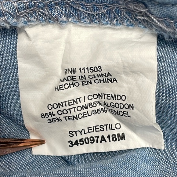 Luxology Chambray Denim Dot Shift Shirt Dress with Pockets 6 - Picture 15 of 16